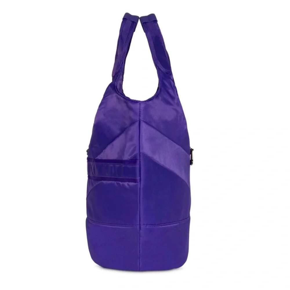 Lug Bag | Lug Gondola SE Tote in Violet - Picture 4 of 12